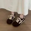 Zapatillas de running versátiles y duraderas, zapatillas de entrenamiento alemanas color block 2026, ligeras, casuales y deportivas, nueva colección de otoño para mujer, con un diseño peculiar y lindo