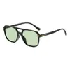 Nuevas Gafas de Sol de Moda Retro Estilo Hip-Hop Frescas con Doble Puente para Hombres, Gafas de Sol Clásicas Cuadradas Adelgazantes con Protección Solar para Mujeres