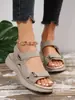 Nuevos zapatos de verano para mujer 2026, orientados a la exportación, talla grande, suela gruesa, sandalias casuales, sandalias de una tira con cierres de velcro
