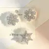 Pinza para el pelo de felpa de copo de nieve súper linda para mujer, para flequillo, decoración navideña, accesorio de pelo elegante