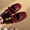 Bailarinas de punta cuadrada cruzada de corte bajo 2026 nuevos zapatos Mary Jane para mujer estilo francés banda elástica suela blanda rojo