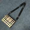 Bolsa de ombro xadrez bege, bolsa de couro rígido, bolsa transversal, unissex, fashion, masculina, bolsa de 10 polegadas, bolsa feminina