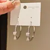 Aretes de Lazo Sueño Plateado~Estilo Lujo Ligero, Aretes de Lazo con Circonita, Aretes de Estilo Sencillo y Fresco, Exquisitos y Dulces Accesorios para Orejas de Alta Gama