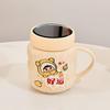 Taza de cerámica de dibujos animados de alto valor de color para el hogar, taza de leche de desayuno de gran capacidad, taza de pastel con personalidad creativa, venta al por mayor