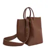 Bolsa Tote Casual Transfronteiriça para Mulheres 2025 Inverno Nova Textura de Alto Padrão Estilo Estrangeiro Luxo Leve Bolsa de Ombro Único Transversal