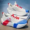Sapatos Masculinos Pretos Novo Estilo Verão Malha Respirável Casuais Esportivos Corrida Absorção de Choque Aumento de Altura Leves Confortáveis Adolescentes