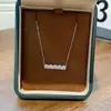 Collar de barra de equilibrio de moissanita plata de ley S925 cadena para la clavícula luz de luna blanca con un diseño de alta gama, exclusivo, un regalo para una novia