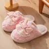 Pantufas Femininas de Algodão com Laço Fofo Novas de Inverno para Casa Internas Quentes Antiderrapantes Domésticas Casal Pantufas de Chão