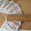 Ropa de muñeca plisada con encaje de pestañas blanco de alta calidad, manga, falda, cuello, accesorios de decoración hechos a mano