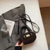 Bolso Pequeño Retro Esmerilado para Mujer 2025 Nuevo Bolso Boston de Invierno para Viajes Cotidianos Bolso Elegante de Hombro Cruzado