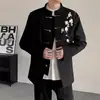 Nuevo conjunto de traje de boda para hombre estilo chino, estilo primavera y otoño, traje tradicional con hombreras y bordado, atuendo elegante y apuesto para compromiso