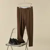 Calça Social Levemente Madura, Calça Social Casual de Corte Slim com Caimento Sofisticado, Calça Cropped com Pernas Afuniladas