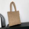 Bolso de gran capacidad para debajo del brazo, Bolso de mano casual para mujer, Nuevo modelo 2026, Hilo bordado, Textura moderna, Bolso de hombro de algodón acolchado