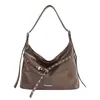 Bolso de axila de estilo motero con tachuelas de estrella a la moda y con estilo para mujer, bolso cruzado de estilo 'hot girl' nuevo 2026, bolso tote de gran capacidad