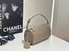 Bolsa para bolígrafos de cuero de vaca con capa superior de caída natural, diseño de nicho, sentido avanzado, bolsa cilíndrica, bolso de mano de cuero genuino para mujer, bolso cruzado
