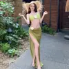 Traje de baño de tres piezas estilo nuevo 2025 para mujer, que oculta el abdomen y estiliza, adecuado para vacaciones en la playa y aguas termales, disponible para venta al por mayor