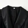 Chaqueta de cuero de manga larga de color liso versátil para mujer, nueva moda de otoño de estilo europeo y americano para comercio exterior, con cinturón