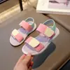 Sandalias para Niña 2024 Primavera/Verano Nuevas de Moda Sandalias de Punta Abierta Coreanas Camuflaje Zapatos de Playa para Niños Medianos y Grandes Sandalias de Suela Suave