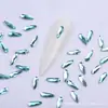 Nuevos Accesorios de Diamante para Manicura Libro Rojo Pequeño Diamante Azul Lago Claro Diamante con Textura Láser de Verano Forma Plana