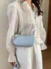 Bolso pequeño exquisito y moderno para mujer, nuevo bolso cruzado mini versátil de moda 2026, bolso popular de venta caliente para hombro y axila