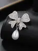 Moda Europea y Americana Nuevo Broche de Pin con Lazo para Ramillete Pin de Cuello Anti-Luz Accesorios para Ropa de Mujer Broche