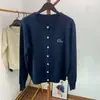 Cárdigan de punto bordado de gatito dulce y versátil para mujer, fino y holgado para primavera y otoño, cuello redondo, manga larga, suéter abrigo negro