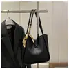 Bolsa Tote de Gran Capacidad Otoño e Invierno 2025 Nueva Versátil para el Trabajo Bolso de Hombro Bolso de Mano de Alta Calidad para el Brazo