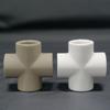 Los accesorios de suministro de agua PPR grises Liansu son de cuatro vías 20-50 mm y otras especificaciones Accesorios PPR blancos Liansu de Guangdong