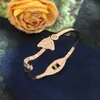 O Tesouro da Loja, Pulseira de Ganso Preto Totalmente Diamantada Estéreo, Pulseira de Diamante de Ouro Rosa de Alto Padrão, Pulseira Versátil de Aço Titânio de Luxo Acessível
