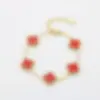 Pulsera de Acero de Titanio con Trébol de Cuatro Hojas de Nácar por Ambos Lados para Mujer para Usar en la Ducha y Asistencia Diaria Joyería de Mano de Trébol Dulce