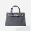 Otoño/Invierno 2026 Exportación Transfronteriza Piel Sintética Gamuzada Bolso Tote Grande para Viaje Diario Bolso de Mano Bolso Cruzado de Piel Genuina para Laptop