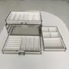 Caja de Almacenamiento de Joyería de Acrílico Transparente Gris Tipo Cajón a Prueba de Polvo para Anillos, Pendientes, Collares, Pulseras - Caja Multifuncional de Terciopelo