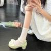 Sapatos de Laço com Pérolas para Meninas da Primavera e Verão 2025 Bico Redondo Salto Médio Boca Rasa com Cheongsam da Dinastia Han Sapatos Mary Jane Femininos