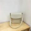 Bolsa Transversal Estilo Balde Design de Nicho 2026 Novo Estilo Coreano Ins Bolsa de Ombro Versátil para Mulheres Bolsa de Mão Tendência