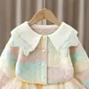 Conjunto de suéter para niña, nueva colección otoño/invierno 2026, color degradado arcoíris, cárdigan tejido con cuello alto y conjunto de falda de dos piezas