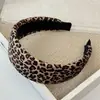 Diadema Trenzada Nueva Estampado de Leopardo Otoño/Invierno 2025 para Mujer, Diadema de Alta Gama, Pinza para el Cabello de Alta Corona para Lavarse la Cara, Accesorio Versátil para el Cabello