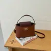 Bolso Caja 2026 Nuevo Bolso de Mano Retro Elegante Moderno Lujo Ligero Bolso de Hombro Único Cruzado Temperamento Exquisito