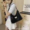 Bolso Tote de Moda Nicho de Gran Capacidad 2025 Verano Nuevo Mochila con Cadena de Mariposa Bolso de Hombro Versátil