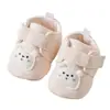 Zapatos para caminar para bebé para primavera, otoño y verano 2026, nuevos zapatos lindos de dibujos animados antideslizantes de suela blanda para niños pequeños, zapatos de interior para niños y niñas