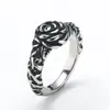 Anillo de acero inoxidable de comercio exterior transfronterizo moda moda moda personalidad rosa damas anillo de acero de titanio venta directa de fábrica