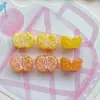Pequenas Frutas Artificiais Laranjas Semi-Tridimensionais Acessórios de Resina para DIY Materiais de Decoração para Nail Art Pingentes Decorativos para Mesa Lote