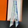 Bufanda de corbata estampada delgada de nuevo estilo para mujer, bufanda larga estrecha de seda estilo coreano para combinar con camisas, accesorio envolvente de moda