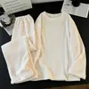 Fábrica de Origem Pijama de Flanela de Inverno Conjunto de Casal Listrado Mesmo Estilo Masculino e Feminino Quente Fleece de Coral Roupas de Casa