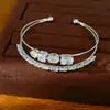 Pulsera abierta de doble capa de oro real de 18k chapado con circonita redonda y cuadrada, simple y elegante, joyería de nicho de lujo ligero