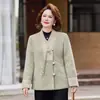 Nova coleção de outono 2026 da mamãe: tops e cardigãs estilosos e elegantes em estilo chinês, perfeitos para mulheres de meia-idade, oferecendo um visual moderno e casual para o outono e inverno
