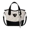 Bolso Pequeño de Verano 2026 de Alto Estilo con Patrón de Diamantes para Mujer, Bolso de Hombro Cruzado Simple de Moda Coreana y Chic