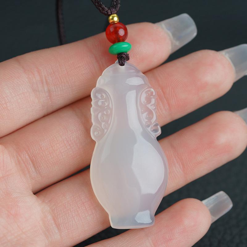 智贝主图_3天然冰种玛瑙葫芦吊坠高冰透玉髓葫芦男女款项链毛