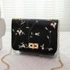 Bolsa quadrada pequena transparente estilo coreano 2022 bolsa feminina Sudeste Asiático bolsa pequena transfronteiriça atacado Bolsa feminina bordada bolsa mãe e filho bolsas