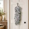 Folhas de pinho de Natal artificiais, bagas vermelhas, pinhas para pendurar na parede, plantas verdes artificiais, decorações artificiais, enfeite de porta de Natal