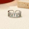 Anillo de gota de agua de doble línea con diamante brillante de circonita azul de lujo claro, adecuado para mujeres de estilo europeo y americano, anillo de girasol personalizado de alta calidad